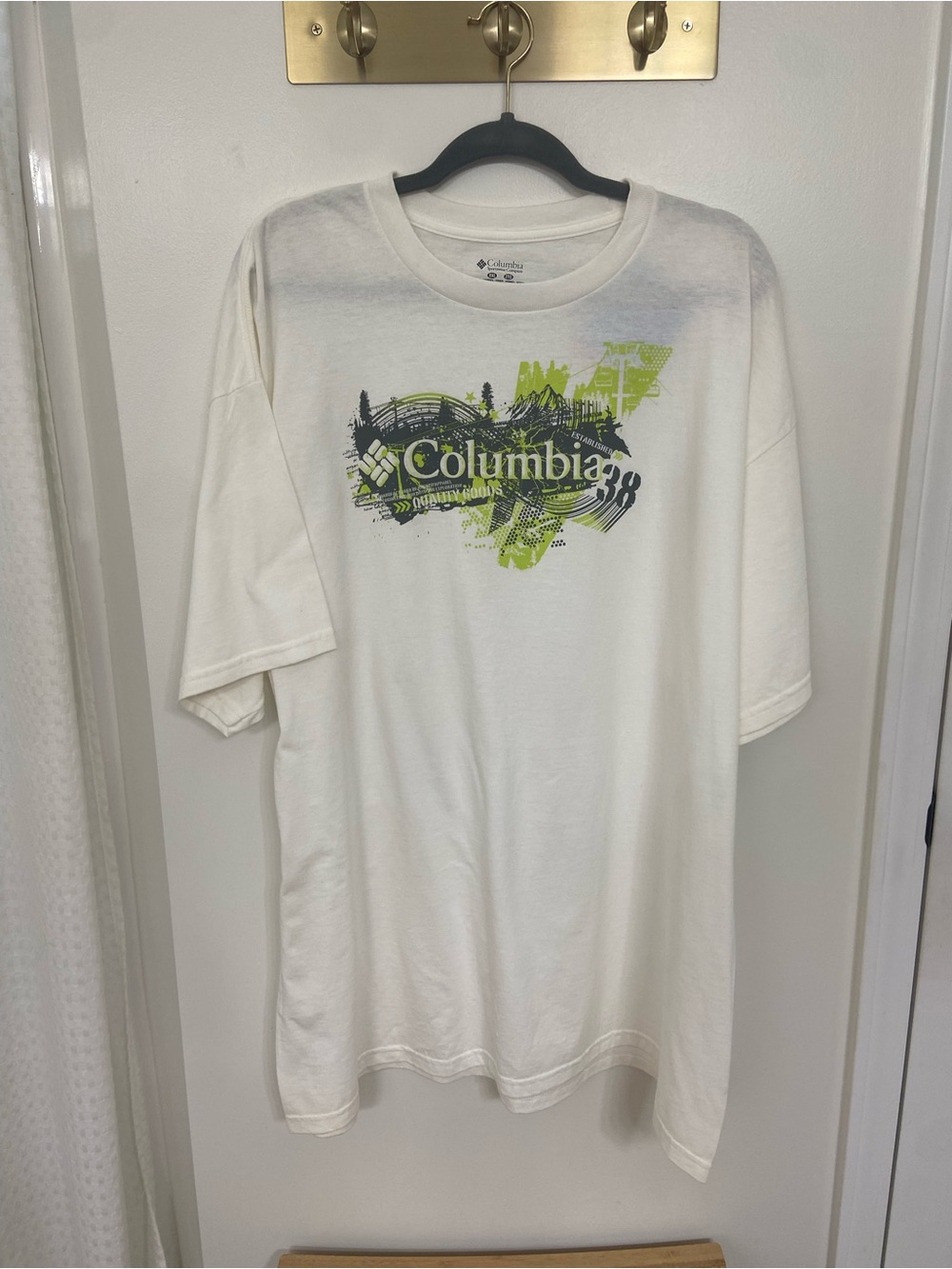 Columbia Davis Peak Graphic T-Shirt Men’s XXL NWT Y2K Outdoor Gorpcore